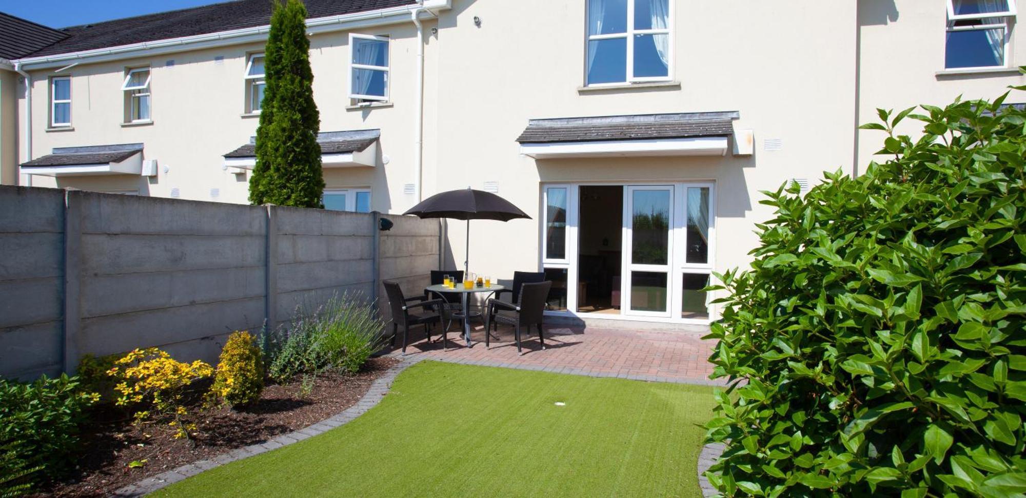 Knightsbrook Hotel Courtyard Accommodation Trim Exterior foto